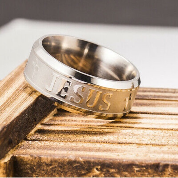 Silver Jesus Ring - Picture 6 of 7